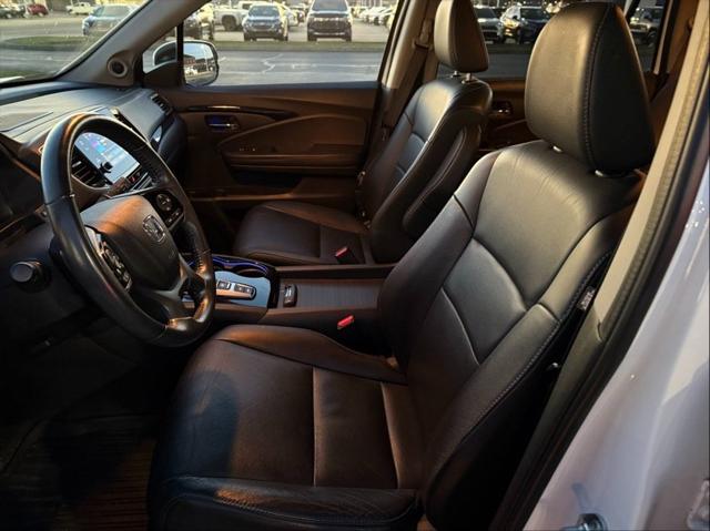 2021 Honda Pilot AWD Touring 7 Passenger 2021 Honda Pilot AWD Touring 7 Passenger