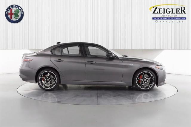 2025 Alfa Romeo Giulia GIULIA AWD