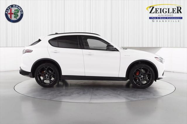 2025 Alfa Romeo Stelvio STELVIO AWD