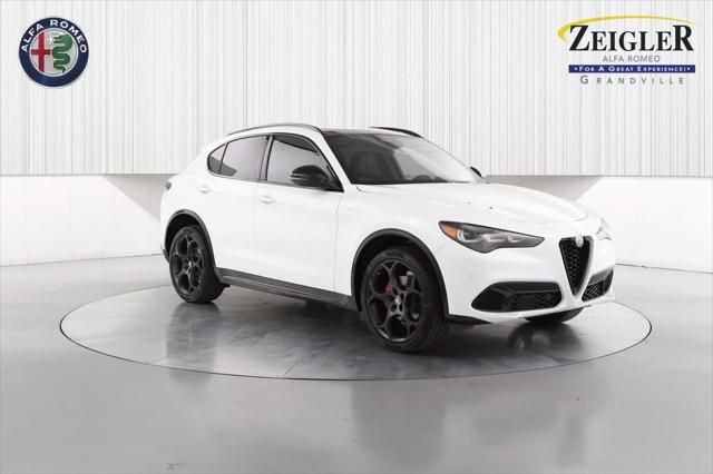 2025 Alfa Romeo Stelvio STELVIO AWD