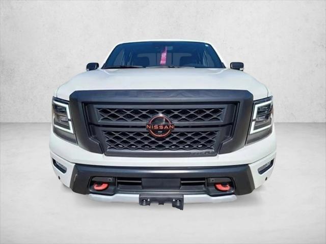 2023 Nissan TITAN Crew Cab PRO-4X 4x4 2023 Nissan TITAN Crew Cab PRO-4X 4x4