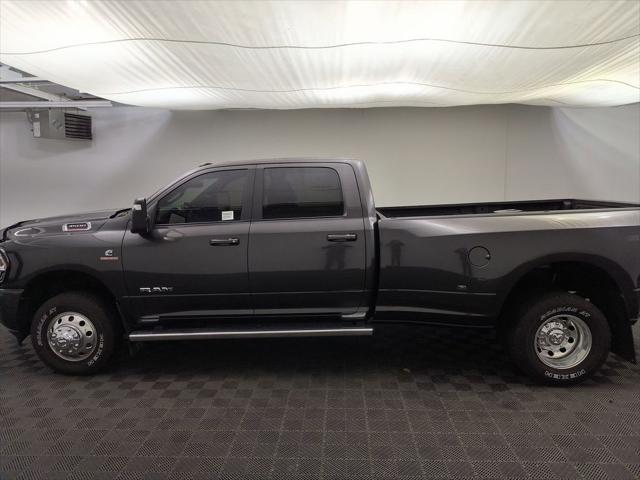 2023 RAM 3500 Big Horn Crew Cab 4x4 8 Box 2023 RAM 3500 Big Horn Crew Cab 4x4 8 Box