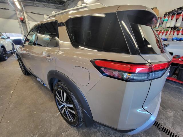 2024 Nissan Pathfinder Platinum 4WD