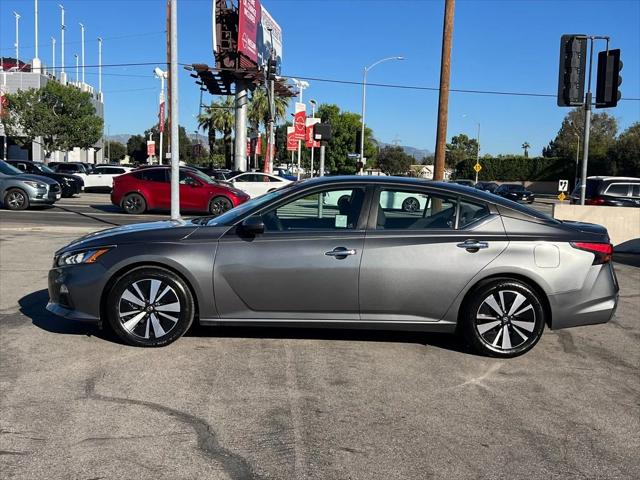 2022 Nissan Altima SV FWD 2022 Nissan Altima SV FWD