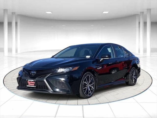 2023 Toyota Camry SE Nightshade Edition