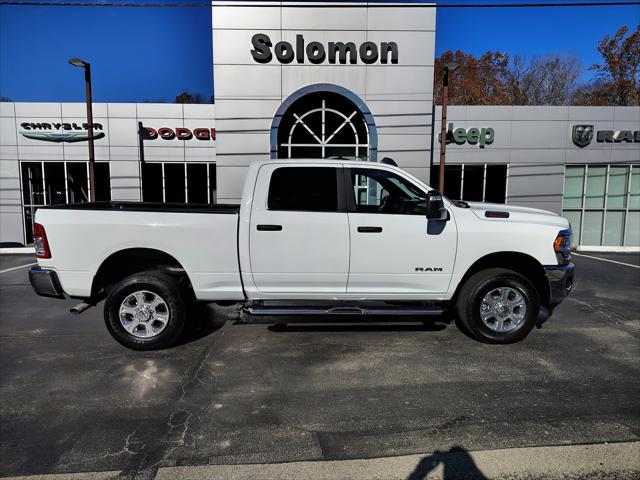 2024 RAM 2500 Big Horn Crew Cab 4x4 64 Box 2024 RAM 2500 Big Horn Crew Cab 4x4 64 Box