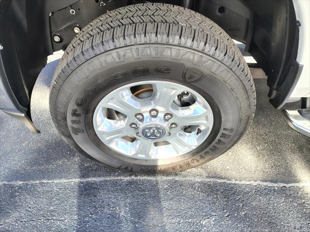 2024 RAM 2500 Big Horn Crew Cab 4x4 64 Box 2024 RAM 2500 Big Horn Crew Cab 4x4 64 Box