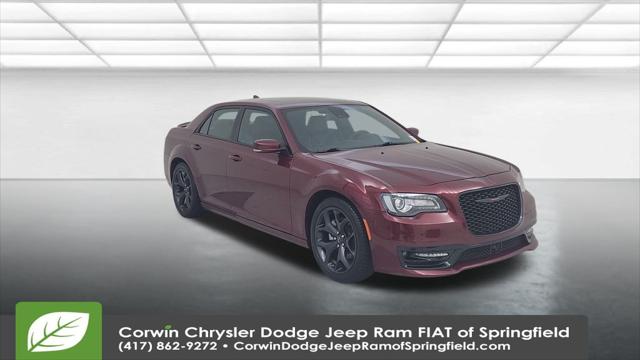 2023 Chrysler 300 300S 2023 Chrysler 300 300S
