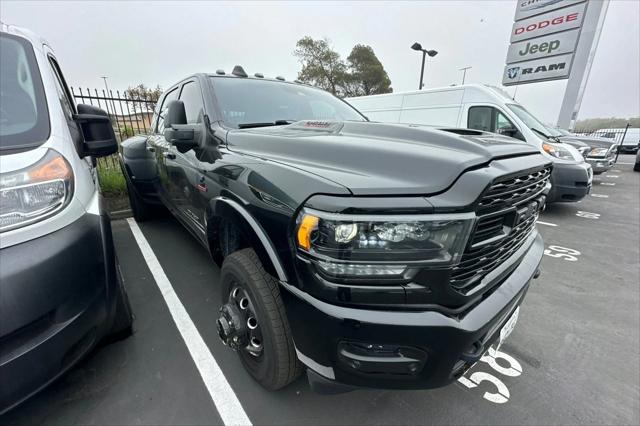 2023 RAM 3500 Limited Mega Cab 4x4 64 Box