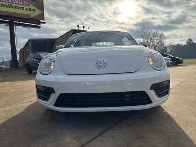 2018 Volkswagen Beetle 2.0T S 2018 Volkswagen Beetle 2.0T S