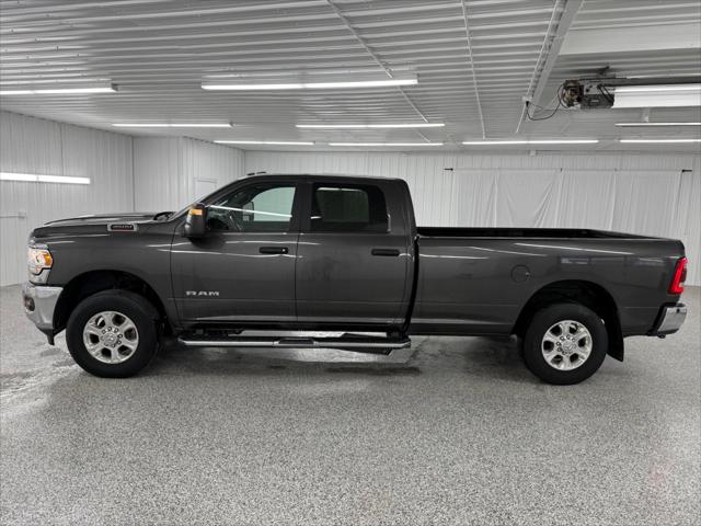 2023 RAM 3500 Big Horn Crew Cab 4x4 8 Box 2023 RAM 3500 Big Horn Crew Cab 4x4 8 Box