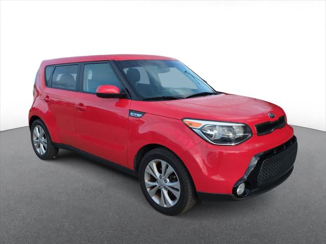 2016 Kia Soul + 2016 Kia Soul +