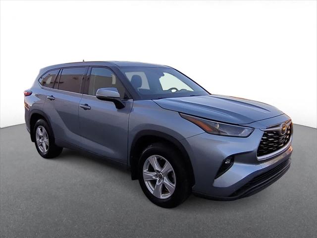 2022 Toyota Highlander LE 2022 Toyota Highlander LE
