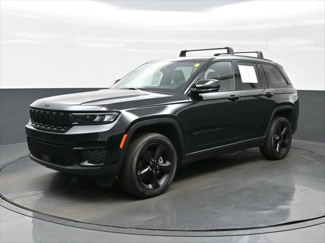 2023 Jeep Grand Cherokee Altitude 4x4 2023 Jeep Grand Cherokee Altitude 4x4