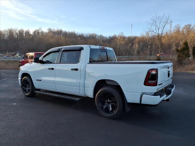 2022 RAM 1500 Big Horn Crew Cab 4x4 57 Box 2022 RAM 1500 Big Horn Crew Cab 4x4 57 Box