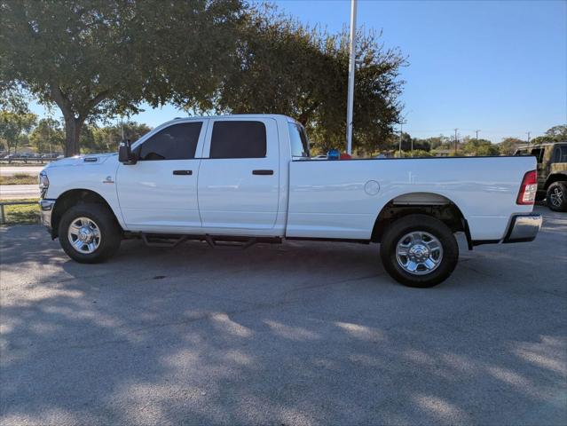 2024 RAM 3500 Tradesman Crew Cab 4x4 8 Box 2024 RAM 3500 Tradesman Crew Cab 4x4 8 Box