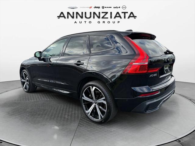 2023 Volvo XC60 B6 Ultimate Dark Theme