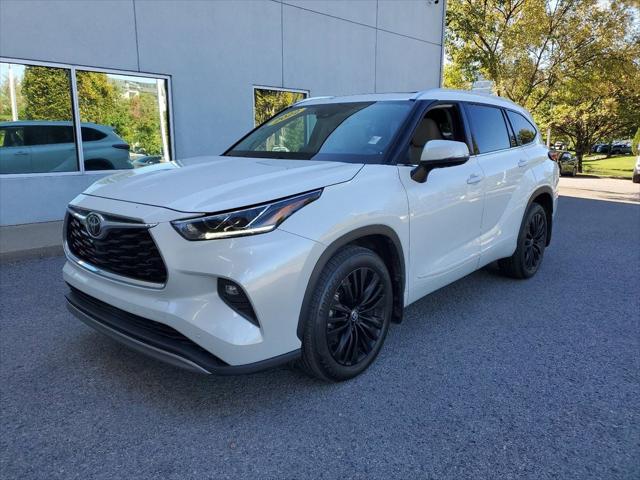 2022 Toyota Highlander Platinum