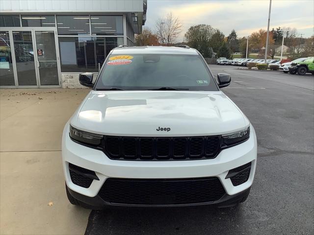 2024 Jeep Grand Cherokee Altitude 4x4 2024 Jeep Grand Cherokee Altitude 4x4