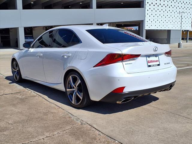 2017 Lexus IS 200t 200t