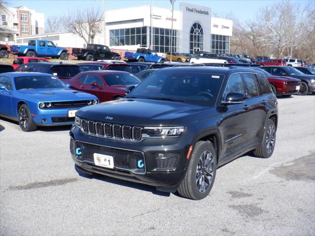2023 Jeep Grand Cherokee 4xe Overland 2023 Jeep Grand Cherokee 4xe Overland
