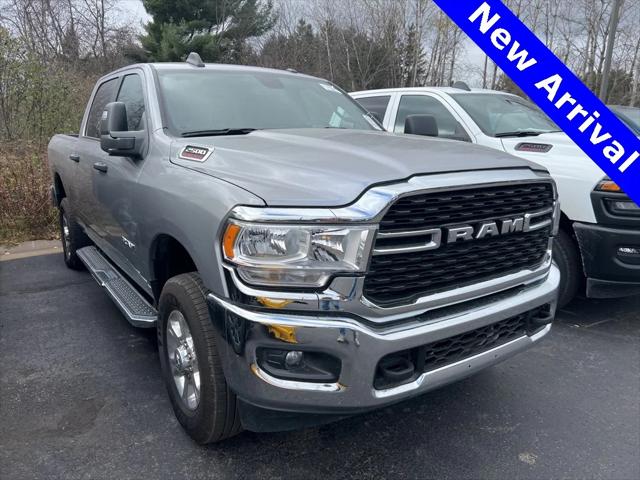 2024 RAM 2500 Big Horn Crew Cab 4x4 64 Box 2024 RAM 2500 Big Horn Crew Cab 4x4 64 Box