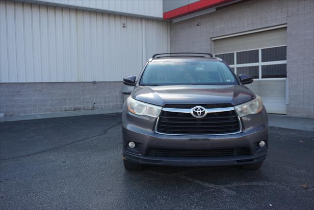 2014 Toyota Highlander XLE V6 2014 Toyota Highlander XLE V6