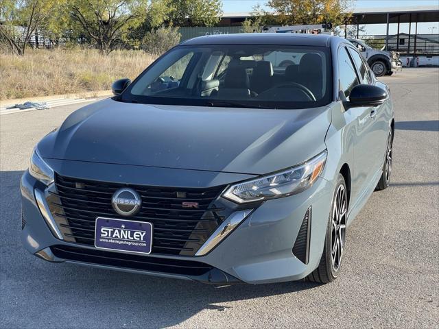 2024 Nissan Sentra SR Xtronic CVT 2024 Nissan Sentra SR Xtronic CVT