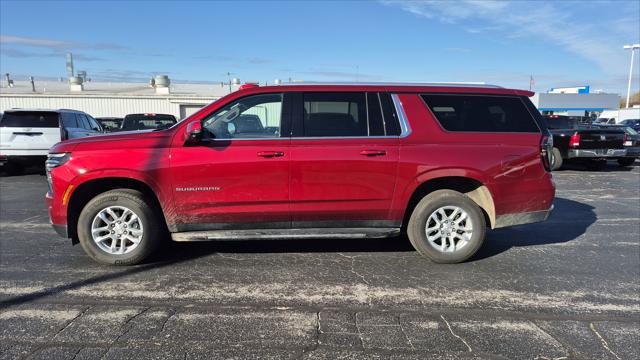 2025 Chevrolet Suburban 4WD LT