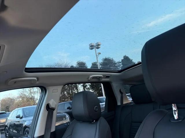 2025 Land Rover Discovery Sport S