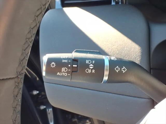2025 Land Rover Discovery Sport S