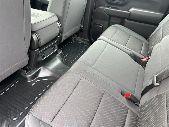 2026 GMC Sierra 2500HD Crew Cab, Standard Bed, Pro, RWD