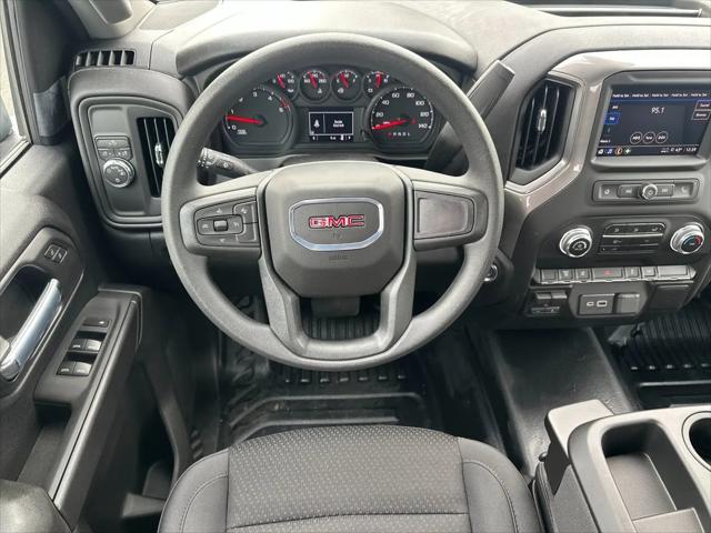 2026 GMC Sierra 2500HD Crew Cab, Standard Bed, Pro, RWD
