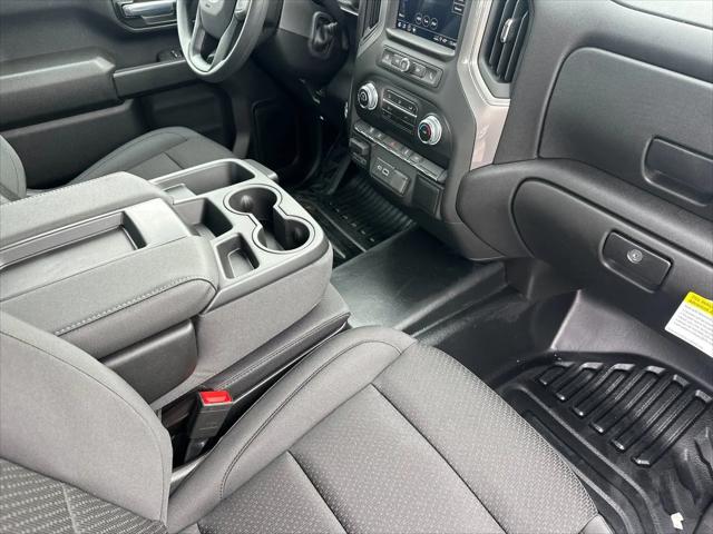 2026 GMC Sierra 2500HD Crew Cab, Standard Bed, Pro, RWD