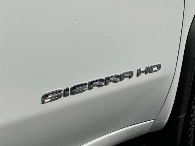 2026 GMC Sierra 3500HD Pro