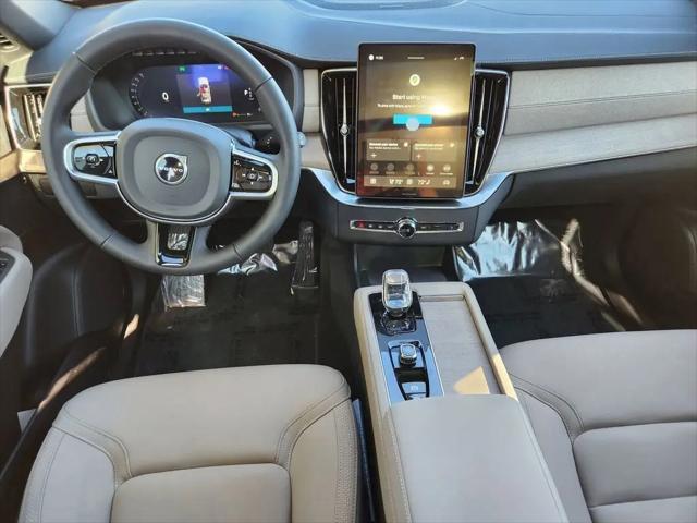 2026 Volvo XC90 Plus, B6 AWD Gas (mild hybrid), Gasoline, Bright, 7 Seats