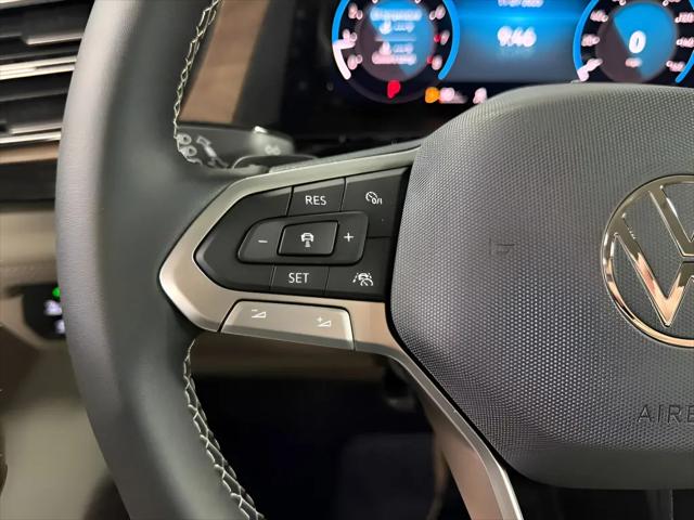2026 Volkswagen Atlas SE with Technology