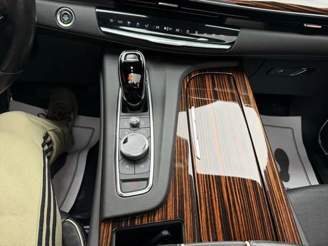 2021 Cadillac Escalade 2WD Premium Luxury