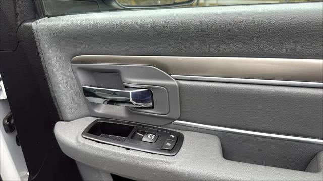 2015 Ram 1500 SLT
