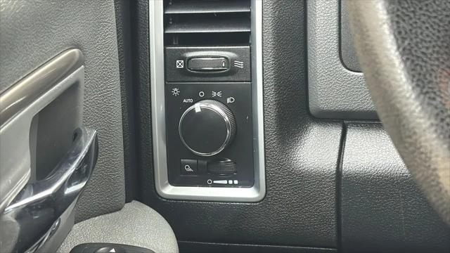 2015 Ram 1500 SLT