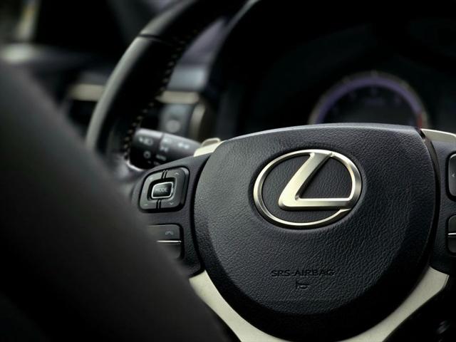 2016 Lexus RC 200t 200t