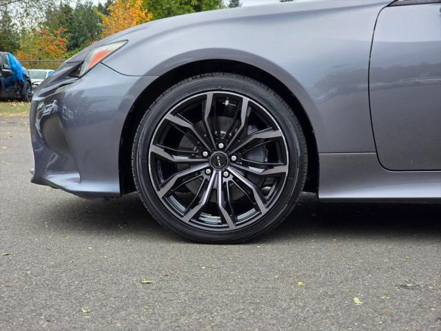 2016 Lexus RC 200t 200t