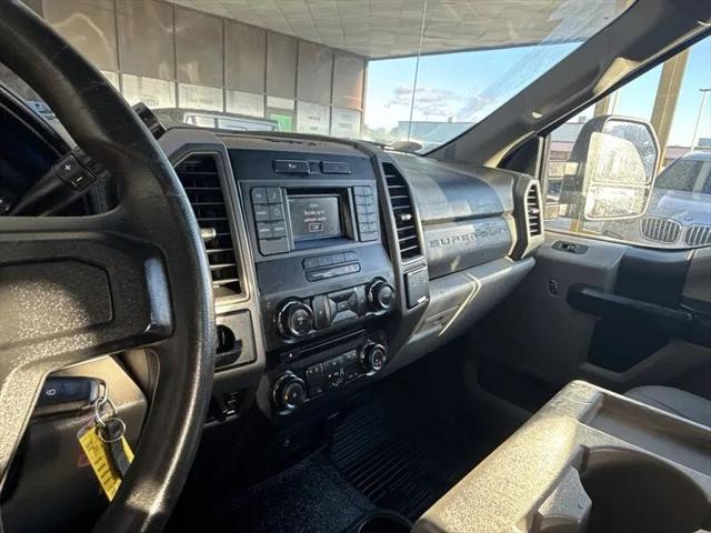 2017 Ford F-550 XL