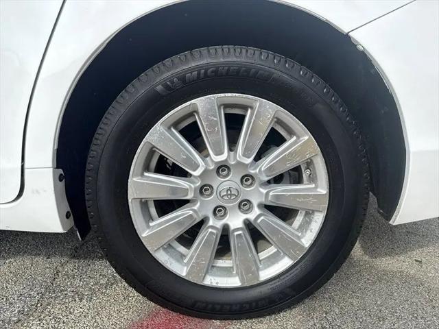 2017 Toyota Sienna LE 7 Passenger