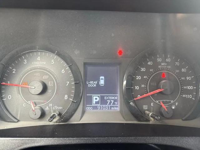 2017 Toyota Sienna LE 7 Passenger