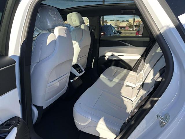 2026 Cadillac iQ Luxury AWD