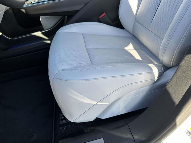 2026 Cadillac iQ Luxury AWD