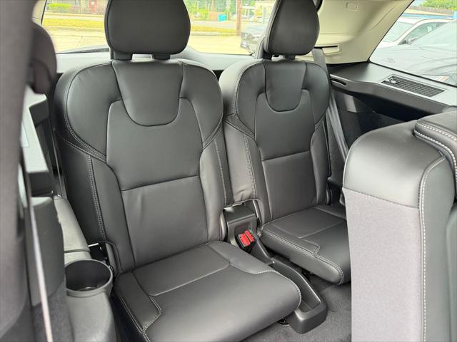 2026 Volvo XC90 Ultra, B6 AWD Gas mild hybrid, Gasoline, Bright, 7 Seats