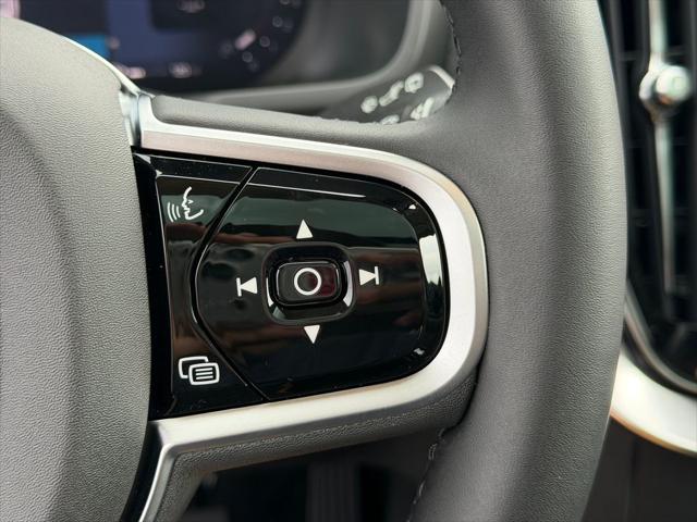 2026 Volvo XC90 Ultra, B6 AWD Gas mild hybrid, Gasoline, Bright, 7 Seats