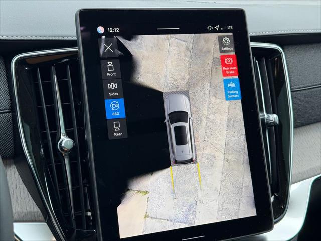 2026 Volvo XC90 Ultra, B6 AWD Gas mild hybrid, Gasoline, Bright, 7 Seats